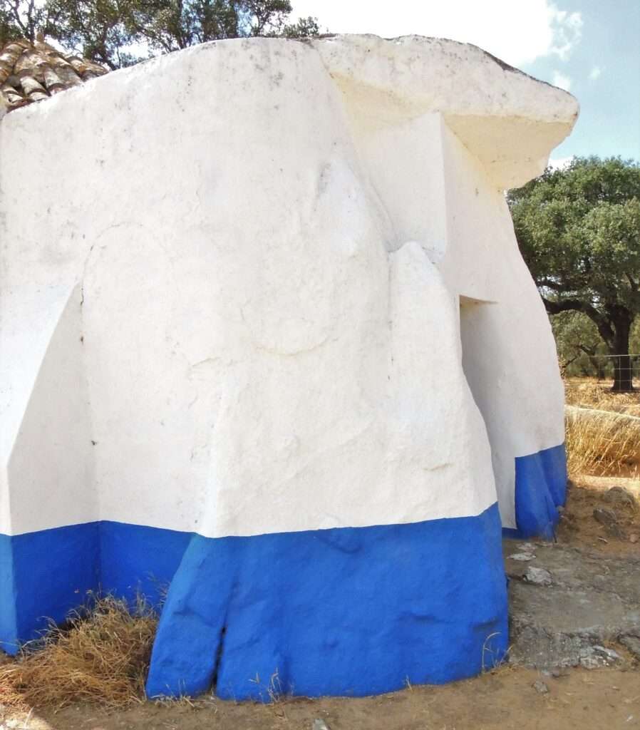 Anta-Capela de São Brissos